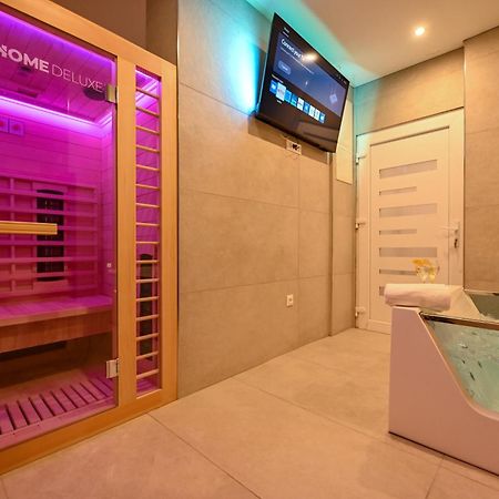 Luxury Apartment With Garden Jacuzzi And Wellness Trogir Exteriör bild