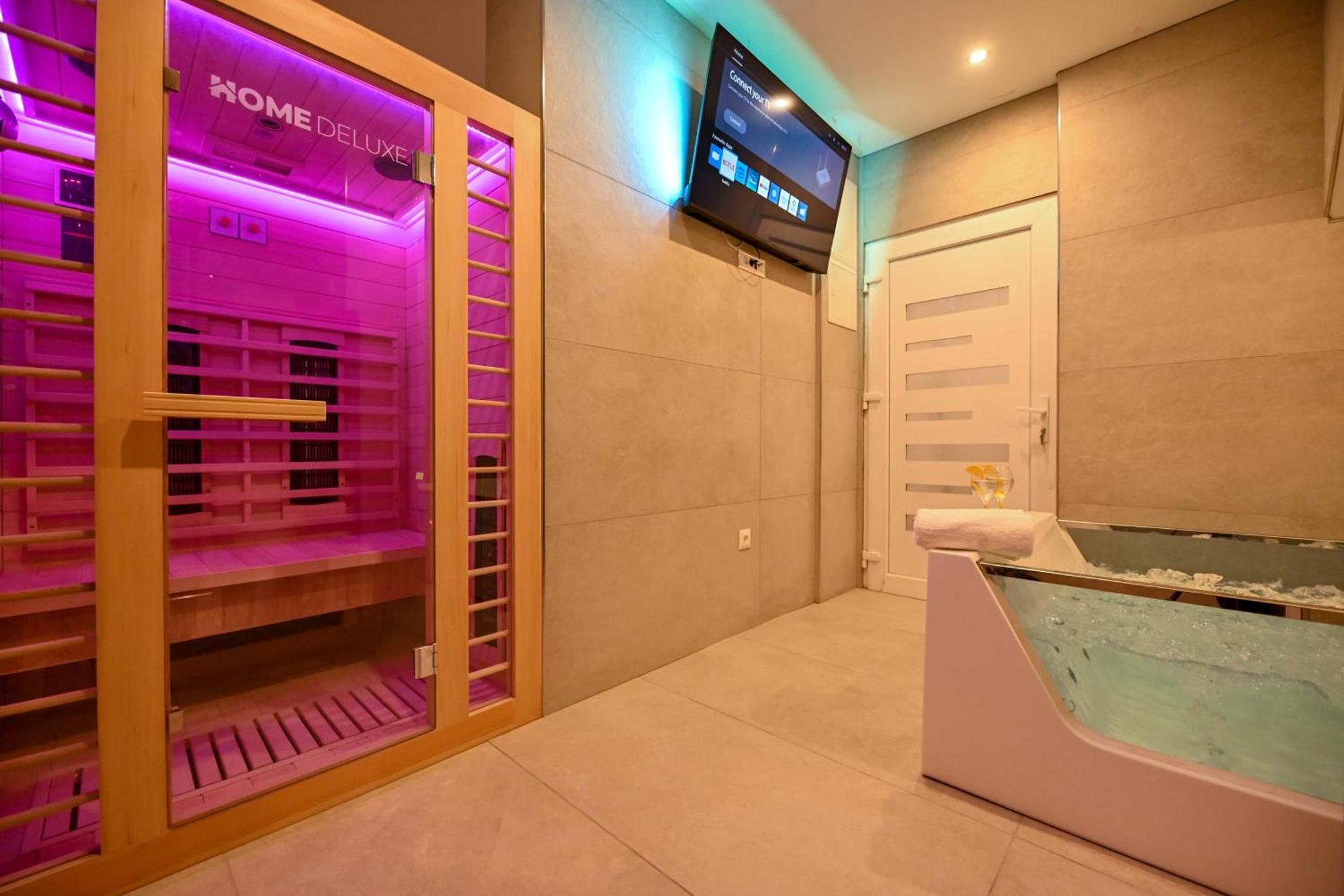 Luxury Apartment With Garden Jacuzzi And Wellness Trogir Exteriör bild